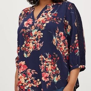 Torrid blue floral peasant top